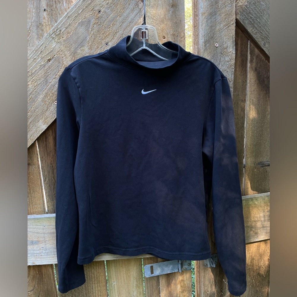 Nike long sleeve mock neck shirt - Picture 1 of 3